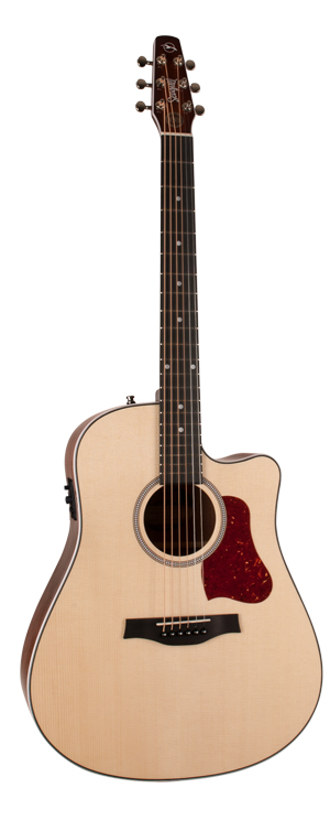 M4 Spruce EQ | Seagull Guitars